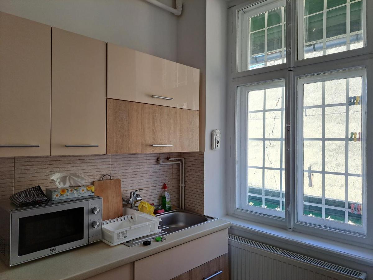 Cozy Apartment In The Heart Of Hermannstadt Exterior foto